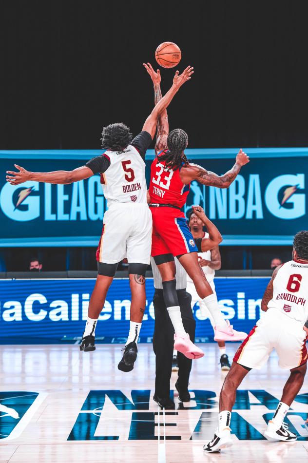 Canton Charge vs. the Agua Caliente Clippers