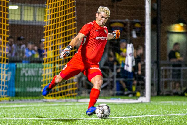 Goalkeeper Phil Breno with the Charleston Battery