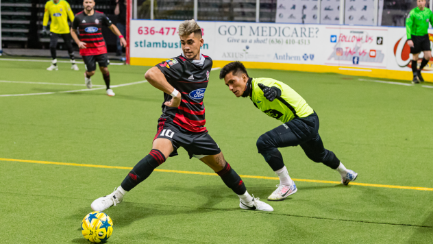 St. Louis Ambush battle the Ontario Fury