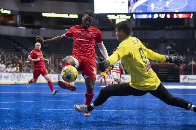 Kansas City Comets forward Mike DaSilva vs. the Ontario Fury