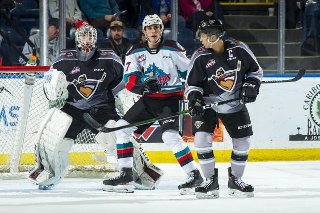 Kelowna Rockets battle the Vancouver Giants