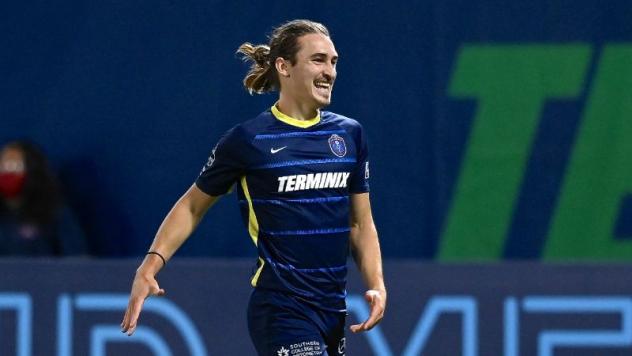 Forward Cal Jennings with Memphis 901 FC
