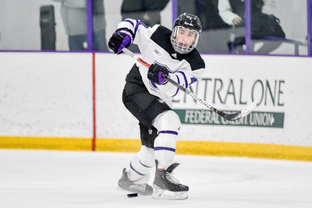 Defenseman Dalton Skelly with College of the Holy Cross