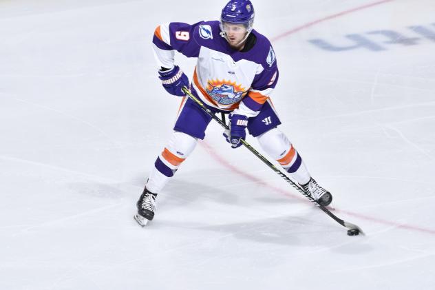 Defenseman Michael Prapavessis with the Orlando Solar Bears