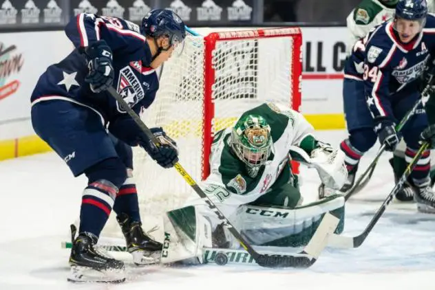 Tri-City Americans Test Everett Silvertips goaltender Dustin Wolf