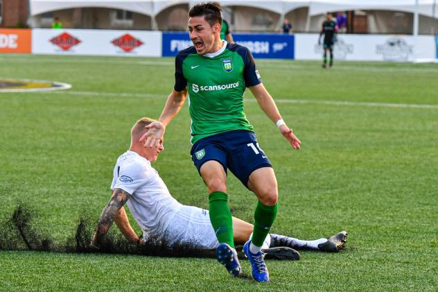 Midfielder/winger Carlos Gomez with the Greenville Triumph