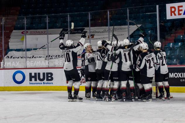 Vancouver Giants celebrate