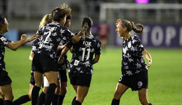 Racing Louisville FC celebrate a goal