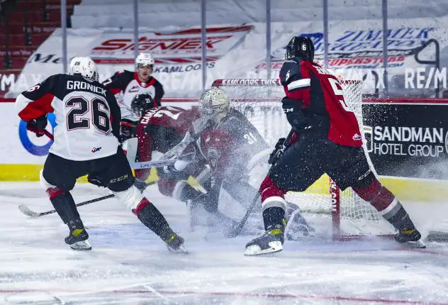Vancouver Giants goaltender Trent Miner vs. the Prince George Cougars