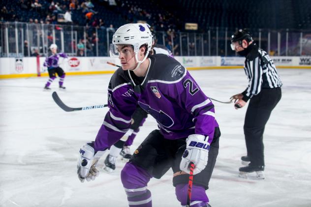 Youngstown Phantoms forward Riley Duran