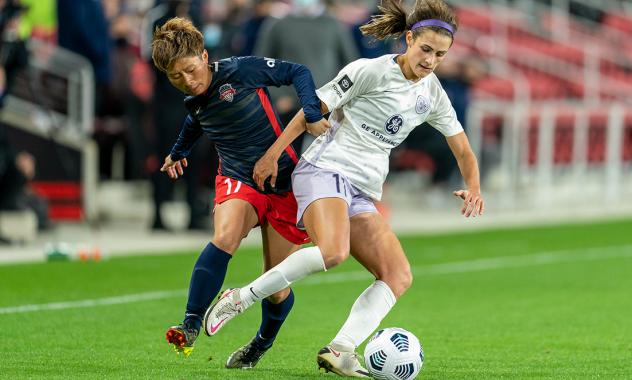 Racing Louisville FC defender Emily Fox (right) vs. the Washington Spirit