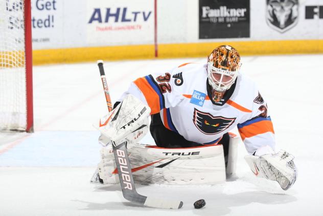 Lehigh Valley Phantoms goaltender Felix Sandstrom vs. the Hershey Bears