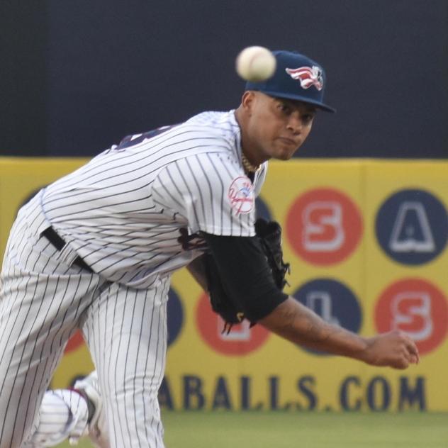 Somerset Patriots pitcher Luis Gil