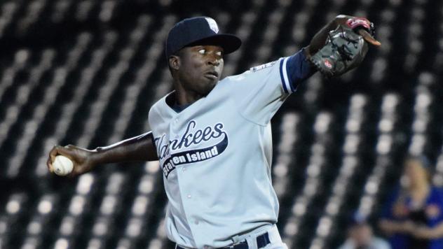 Pitcher Eduardo Rivera with the Staten Island Yankees