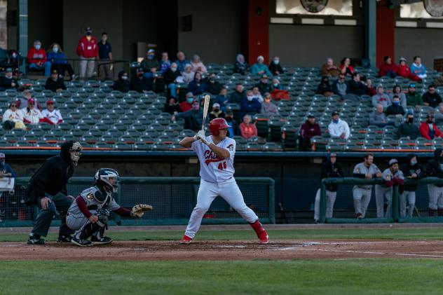 Peoria Chiefs catcher Pedro Pages at bat