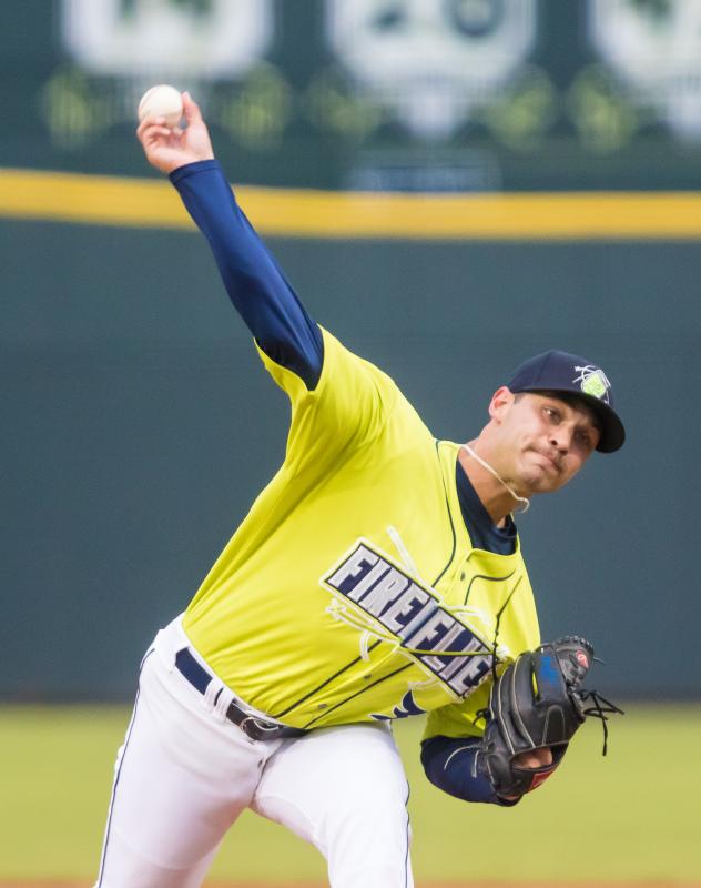 Columbia Fireflies pitcher Matt Stil