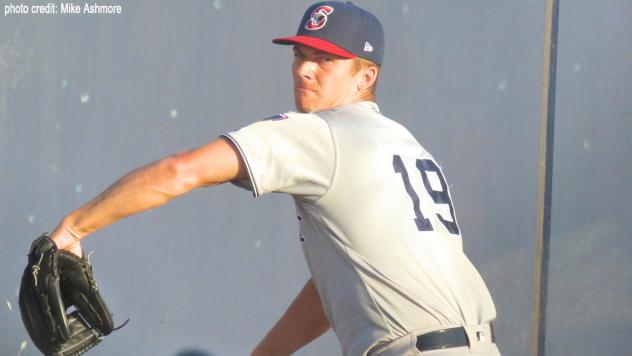 Somerset Patriots pitcher Glenn Otto