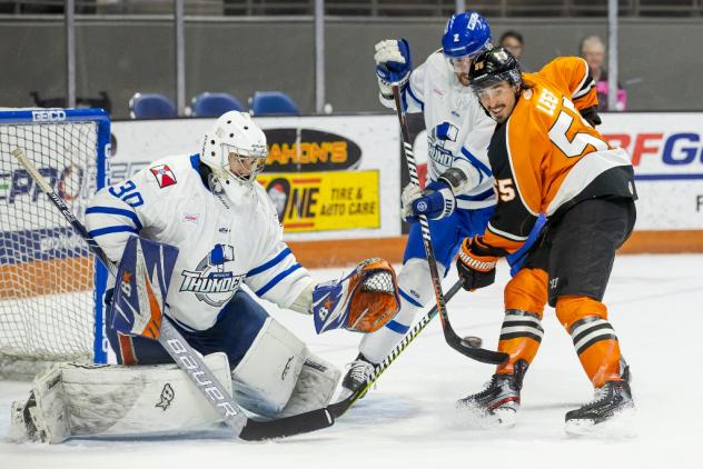 Wichita Thunder goaltender Evan Buitenhuis makes a save against the Fort Wayne Komets