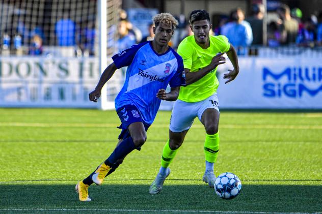 Forward Madison battles Union Omaha