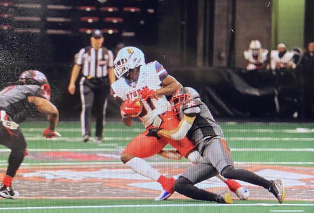 Sioux Falls Storm gains yardage vs. the Louisville Xtreme