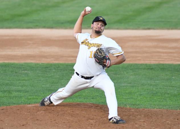 Willmar Stingers pitcher Seth Miller