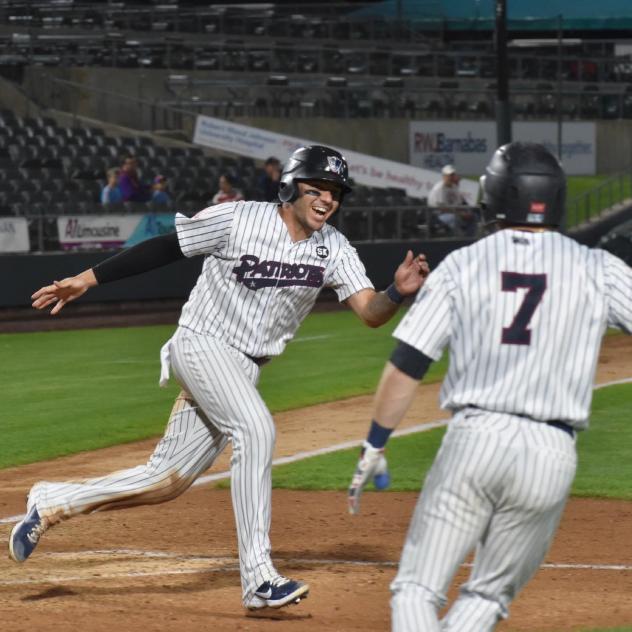 Donny Sands of the Somerset Patriots