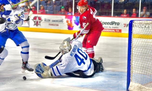 Allen Americans center Corey Mackin vs. the Wichita Thunder