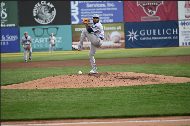 Lynchburg Hillcats pitcher Xzavion Curry