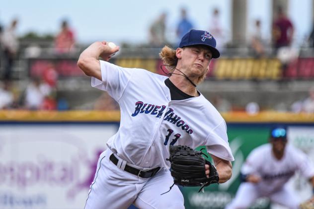 Pensacola Blue Wahoos pitcher Max Meyer