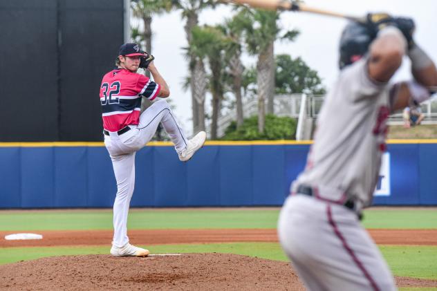 Pensacola Blue Wahoos pitcher Jake Eder