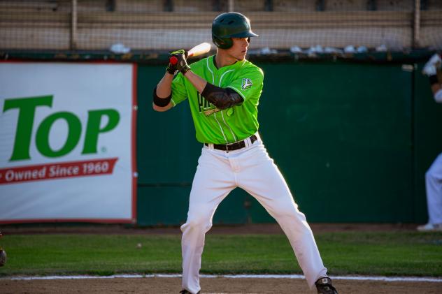 Yakima Valley Pippins at the plate