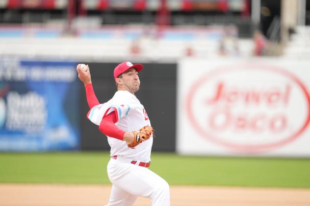 Chicago Dogs LHP Kevin Marnon