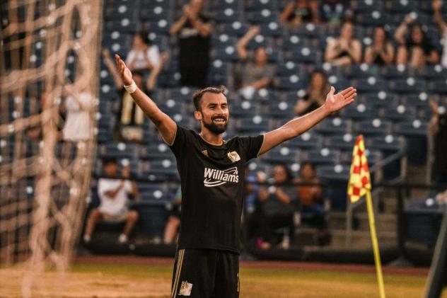 FC Tulsa reacts after a goal