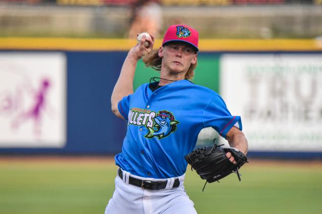 Pensacola Blue Wahoos pitcher Max Meyer