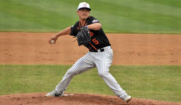 Long Island Ducks pitcher Joe Iorio