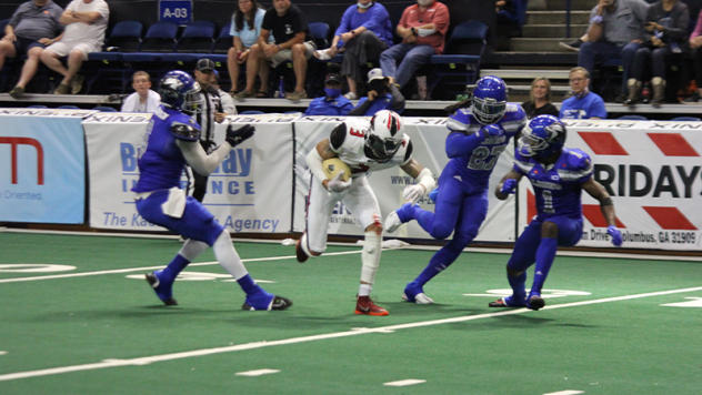 Jacksonville Sharks receiver Rashaun Simonise vs. the Columbus Lions