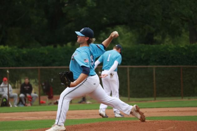 St. Cloud Rox pitcher Hunter Dollander