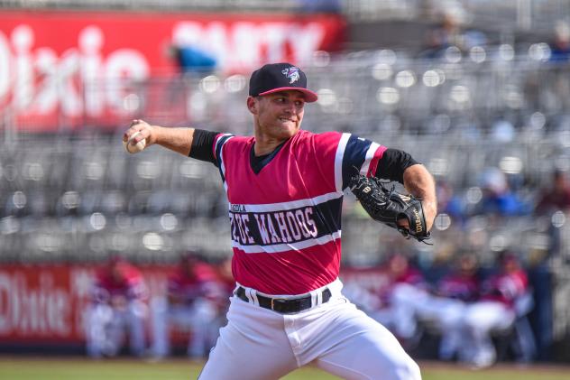 Pensacola Blue Wahoos pitcher Jeff Lindgren