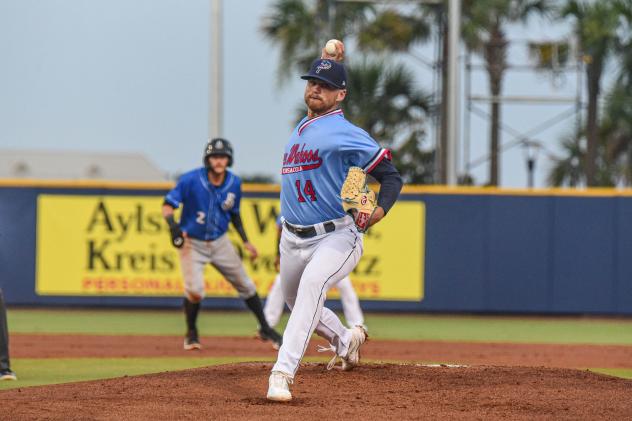 Pensacola Blue Wahoos pitcher Jeff Lindgren