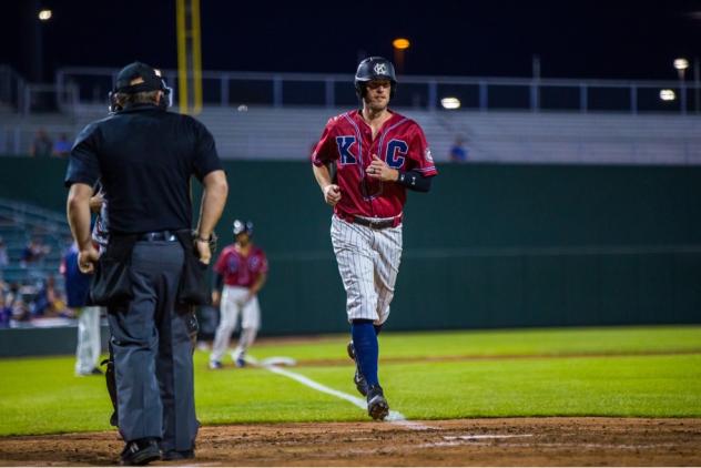 Kansas City Monarchs trot home with a run