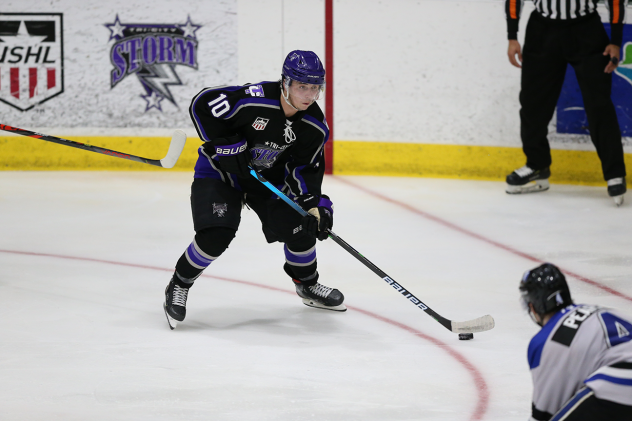 Tri-City Storm forward Hunter Strand