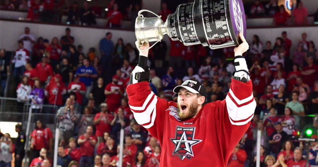 Allen Americans forward Spencer Asuchak
