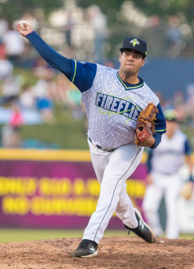 Columbia Fireflies pitcher Cruz Noriega