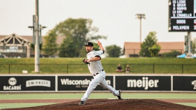 Milwaukee Milkmen on the mound