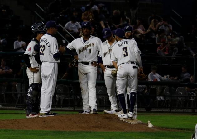 Tri-City Dust Devils conference on the mound