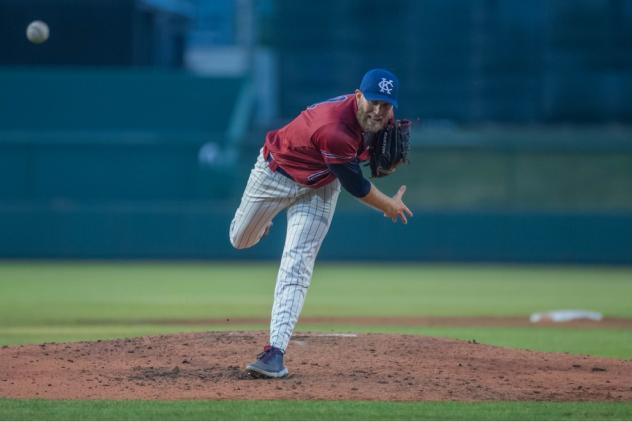 Kansas City Monarchs pitcher Justin Shafer