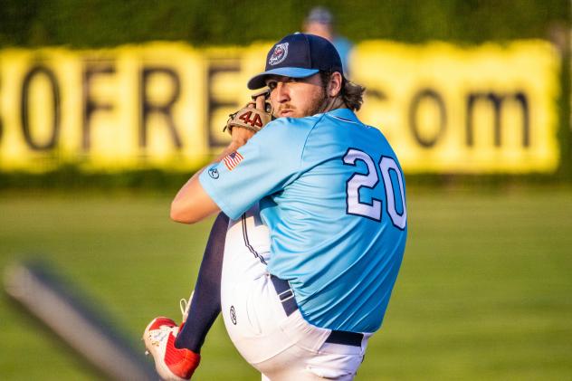 St. Cloud Rox pitcher Noah Myhre