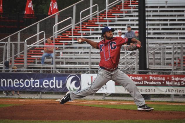 Kansas City Monarchs pitcher Keyvius Sampson delivers against Fargo-Moorhead at Newman Outdoor Stadium