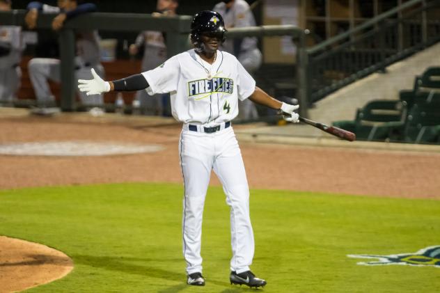 Diego Hernandez of the Columbia Fireflies