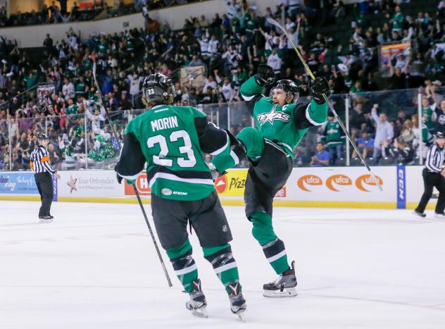 Texas Stars forward Curtis McKenzie